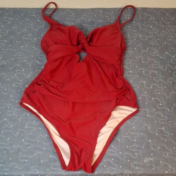 Cupshe Red One Piece Swimsuit size X small NWT - Picture 1 of 4